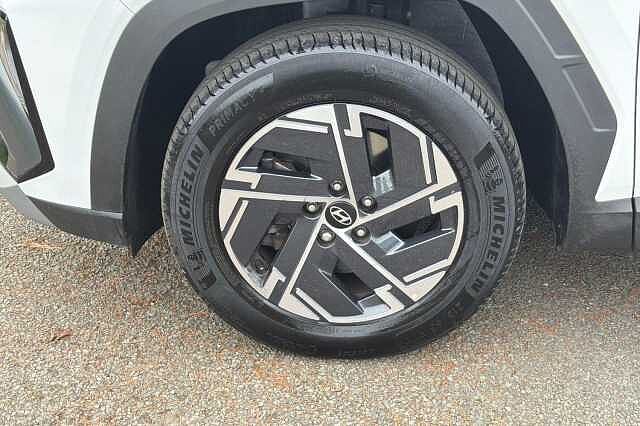 Hyundai TUCSON 1.6T 48V MHD Advance 5dr DCT lid - Atlas white