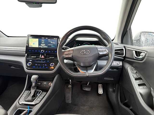 Hyundai IONIQ 1.6 GDi Hybrid Premium 5dr DCT