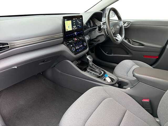 Hyundai IONIQ 1.6 GDi Hybrid Premium 5dr DCT