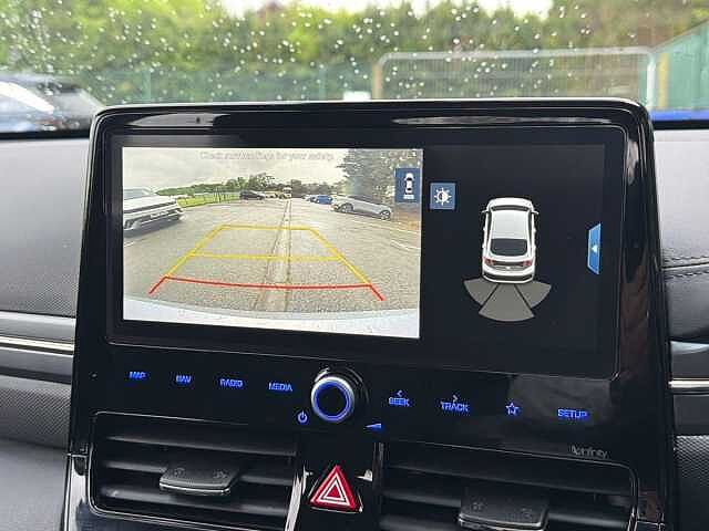 Hyundai IONIQ 1.6 GDi Hybrid Premium 5dr DCT