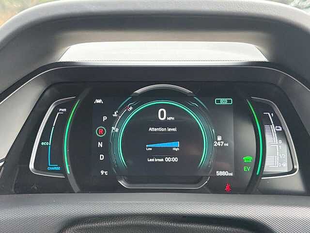 Hyundai IONIQ 1.6 GDi Hybrid Premium 5dr DCT