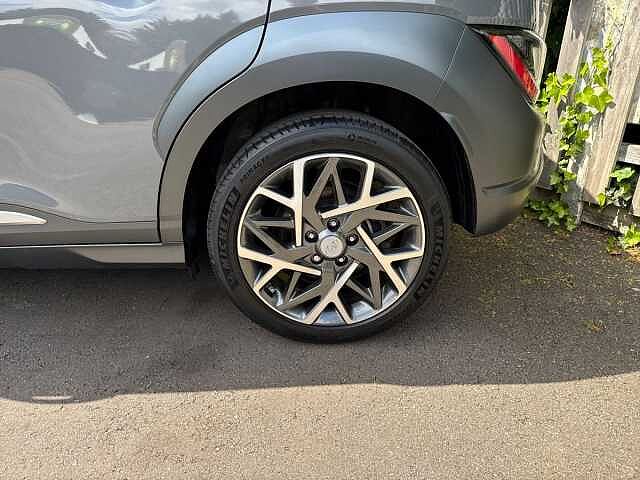 Hyundai KONA 1.6 GDi Hybrid Ultimate 5dr DCT
