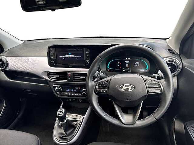Hyundai I10 1.0 [63] Premium 5dr [Nav] Pearl - Mangrove green