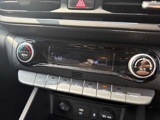 Hyundai KONA 1.6 GDi Hybrid Ultimate 5dr DCT
