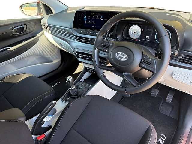 Hyundai I20 1.0T GDi 90 Tech Line 5dr Pearl - Dragon red