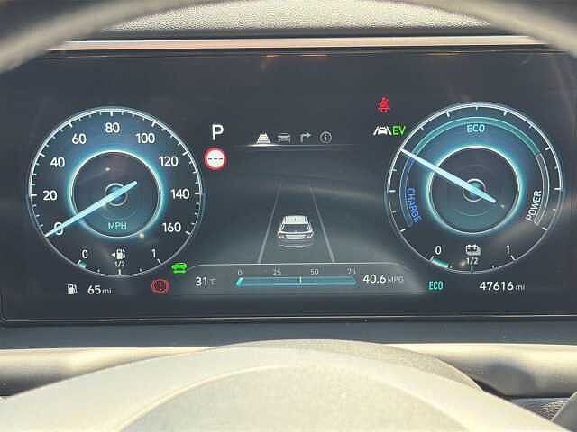 Hyundai TUCSON 1.6 TGDi Hybrid 230 Premium 5dr 2WD Auto Ultimate red