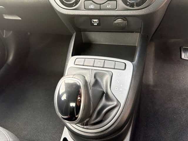Hyundai I10 1.0 MPi SE Connect 5dr Auto Pearl - Aurora grey