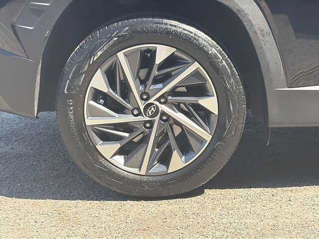 Hyundai TUCSON 1.6 TGDi 48V MHD Premium 5dr 2WD DCT Black