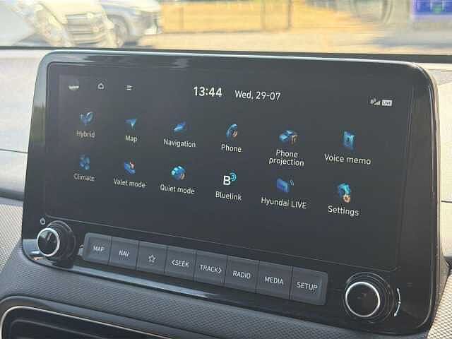 Hyundai KONA 1.6 GDi Hybrid Premium 5dr DCT Grey