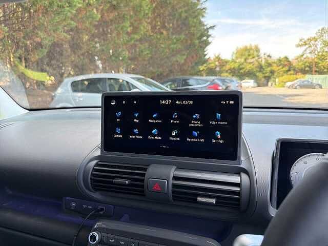 Hyundai INSTER 85kW Cross 49kWh 5dr Auto Jungle Khaki