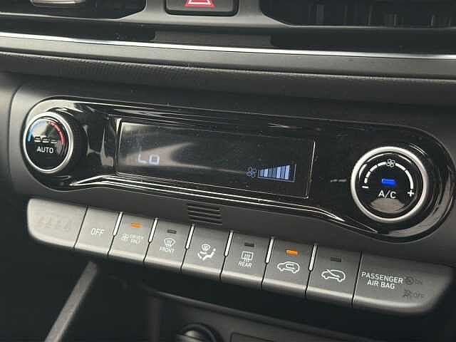 Hyundai KONA 1.6 GDi Hybrid Premium 5dr DCT