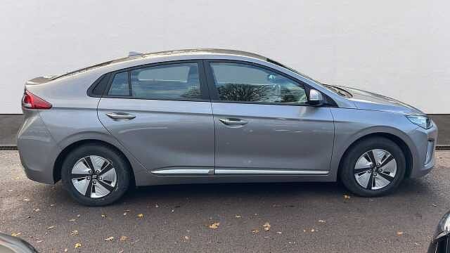 Hyundai IONIQ 1.6 h-GDi SE Connect Hatchback 5dr Petrol Hybrid DCT Euro 6 (s/s) (141 ps)