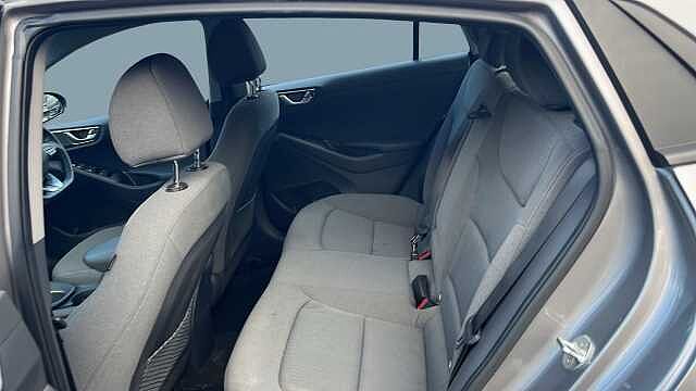 Hyundai IONIQ 1.6 h-GDi SE Connect Hatchback 5dr Petrol Hybrid DCT Euro 6 (s/s) (141 ps)