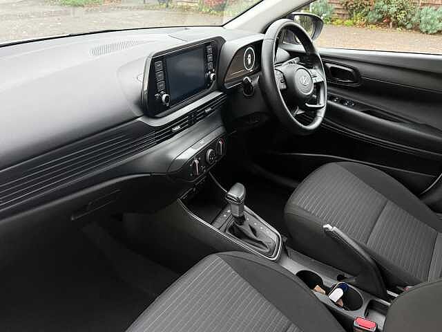 Hyundai I20 1.0 T-GDi MHEV SE Connect Hatchback 5dr Petrol Hybrid DCT Euro 6 (s/s) (100 ps) Silver