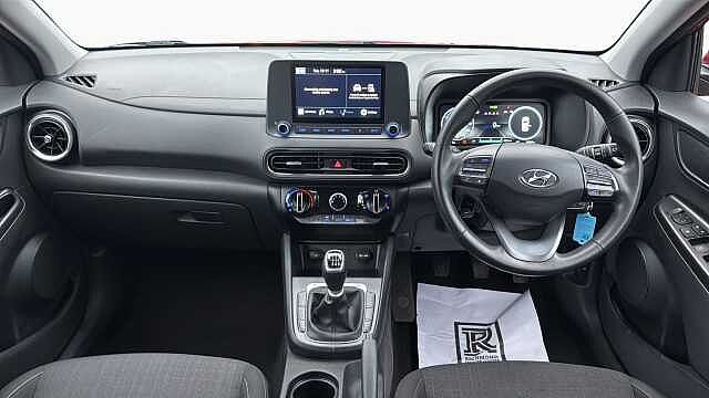 Hyundai KONA 1.0 T-GDi MHEV SE Connect SUV 5dr Petrol Hybrid Manual Euro 6 (s/s) (120 ps) Red