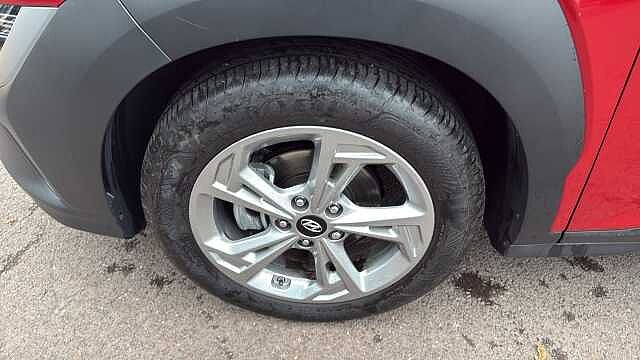 Hyundai KONA 1.0 T-GDi MHEV SE Connect SUV 5dr Petrol Hybrid Manual Euro 6 (s/s) (120 ps) Red