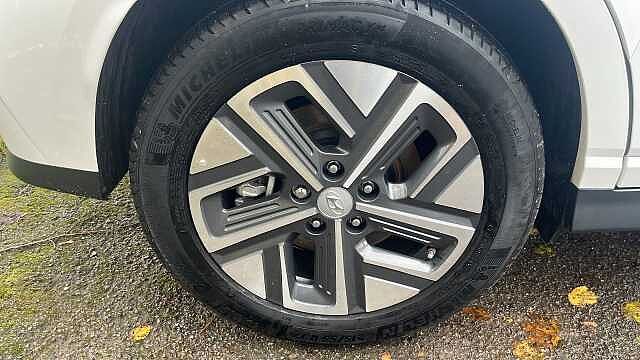 Hyundai KONA 64kWh Ultimate SUV 5dr Electric Auto (10.5kW Charger) (204 ps)