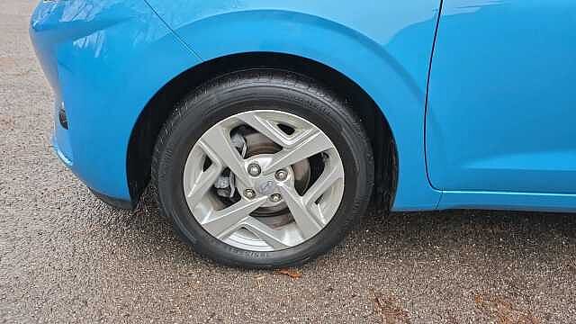 Hyundai i10 1.0 SE Connect Hatchback 5dr Petrol Auto Euro 6 (s/s) (67 ps)