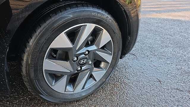 Hyundai i10 1.0 Advance Hatchback 5dr Petrol Auto Euro 6 (s/s) (63 ps)