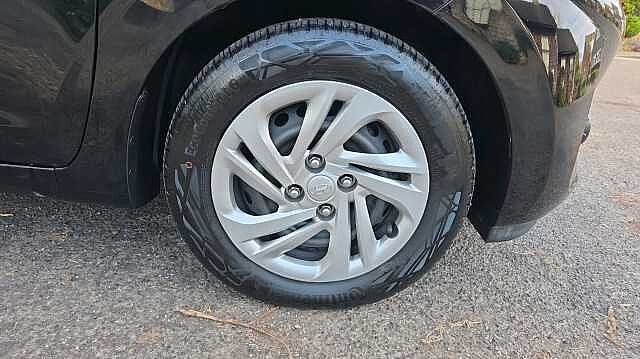 Hyundai i10 1.0 SE Hatchback 5dr Petrol Manual Euro 6 (s/s) (67 ps)