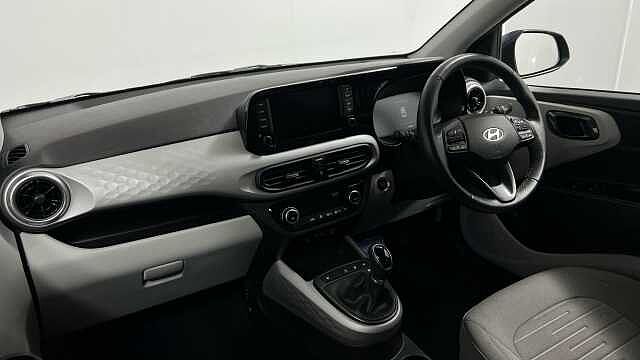 Hyundai I10 1.0 Premium Hatchback 5dr Petrol Auto Euro 6 (s/s) (63 ps) Blue
