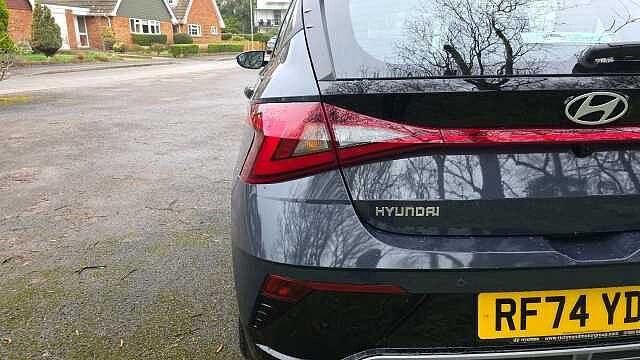 Hyundai i20 1.0 T-GDi Advance Hatchback 5dr Petrol DCT Euro 6 (s/s) (100 ps)