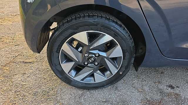 Hyundai i10 1.0 Advance Hatchback 5dr Petrol Auto Euro 6 (s/s) (67 ps)