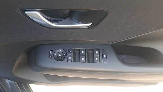 Hyundai KONA 65.4kWh Advance SUV 5dr Electric Auto (218 ps)