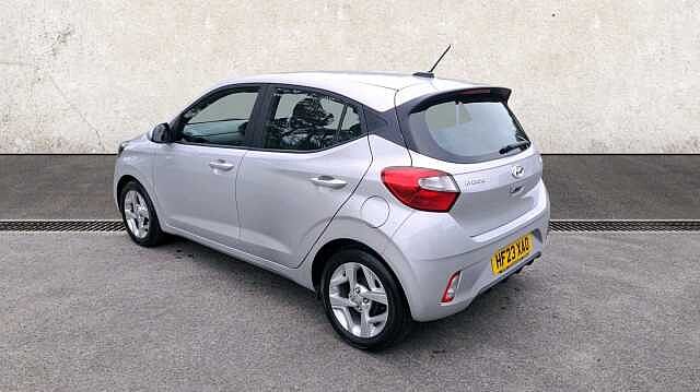 Hyundai i10 1.0 SE Connect Hatchback 5dr Petrol Auto Euro 6 (s/s) (67 ps)