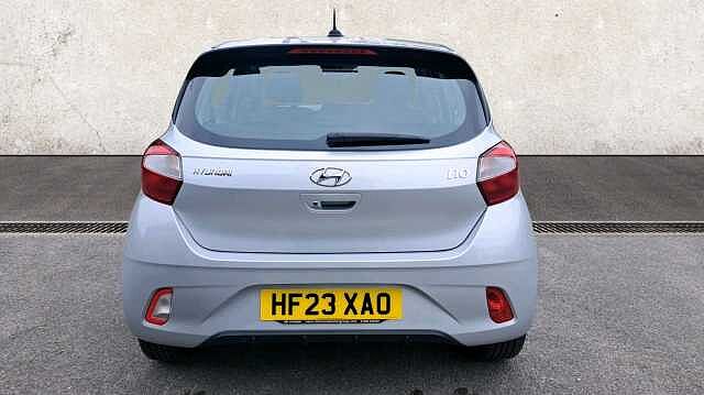 Hyundai i10 1.0 SE Connect Hatchback 5dr Petrol Auto Euro 6 (s/s) (67 ps)
