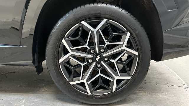 Hyundai TUCSON 1.6 T-GDi MHEV N Line SUV 5dr Petrol Hybrid DCT Euro 6 (s/s) (150 ps) Black