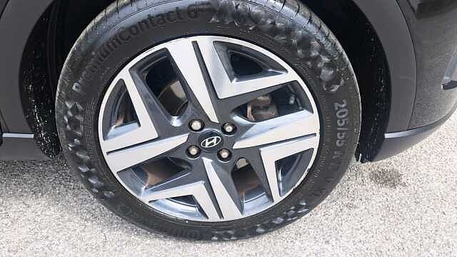 Hyundai BAYON 1.0 T-GDi MHEV Premium SUV 5dr Petrol Hybrid DCT Euro 6 (s/s) (100 ps)