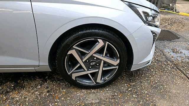 Hyundai i20 1.0 T-GDi Ultimate Hatchback 5dr Petrol DCT Euro 6 (s/s) (100 ps)