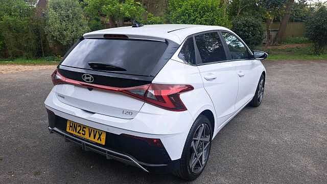 Hyundai i20 1.0 T-GDi Premium Hatchback 5dr Petrol DCT Euro 6 (s/s) (100 ps)