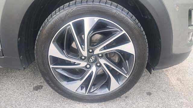 Hyundai TUCSON 2.0 CRDi MHEV Premium SE SUV 5dr Diesel Hybrid Auto 4WD Euro 6 (s/s) (185 ps)