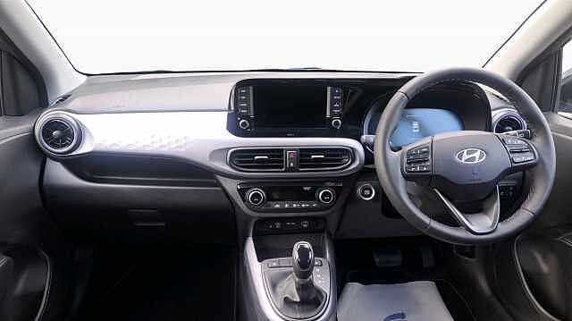 Hyundai i10 1.2 Premium Hatchback 5dr Petrol Auto Euro 6 (s/s) (79 ps)