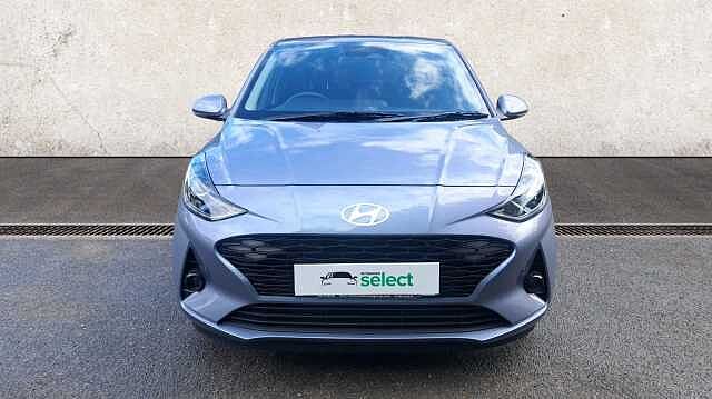 Hyundai i10 1.2 Premium Hatchback 5dr Petrol Auto Euro 6 (s/s) (79 ps)