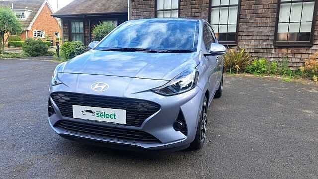 Hyundai i10 1.2 Premium Hatchback 5dr Petrol Auto Euro 6 (s/s) (79 ps)
