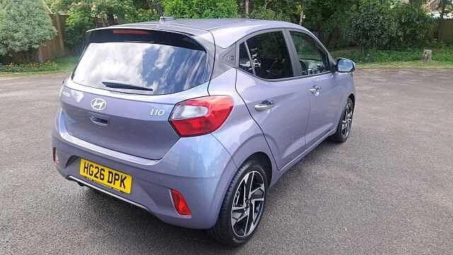 Hyundai i10 1.2 Premium Hatchback 5dr Petrol Auto Euro 6 (s/s) (79 ps)