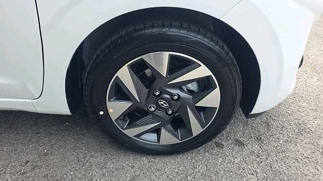 Hyundai i10 1.0 Advance Hatchback 5dr Petrol Manual Euro 6 (s/s) (63 ps)