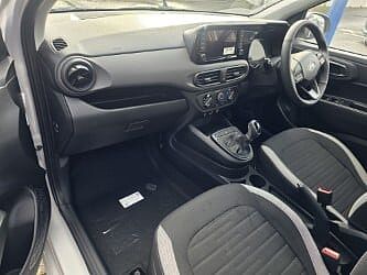 Hyundai i10 1.0 Advance Hatchback 5dr Petrol Auto Euro 6 (s/s) (63 ps)