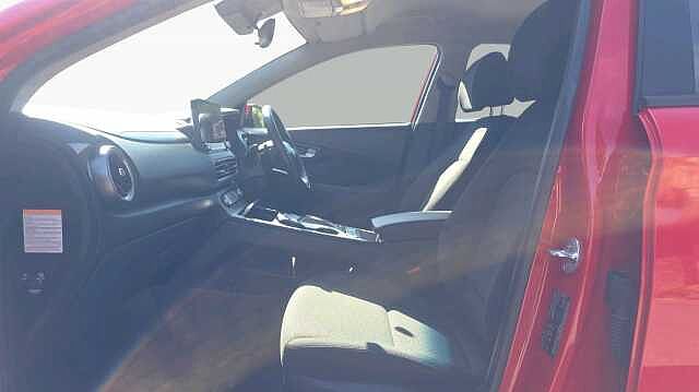 Hyundai KONA 39kWh SE Connect SUV 5dr Electric Auto (10.5kW Charger) (136 ps)