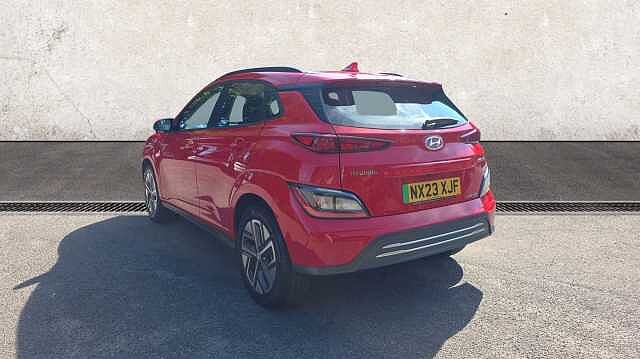 Hyundai KONA 39kWh SE Connect SUV 5dr Electric Auto (10.5kW Charger) (136 ps)