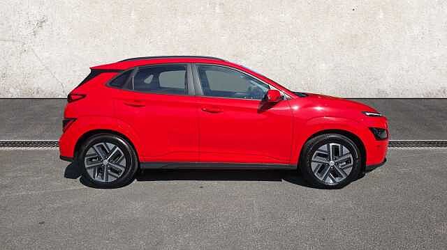 Hyundai KONA 39kWh SE Connect SUV 5dr Electric Auto (10.5kW Charger) (136 ps)