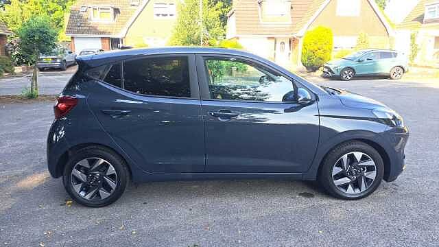 Hyundai I10 1.0 Advance Hatchback 5dr Petrol Auto Euro 6 (s/s) (63 ps) AURORA GREY