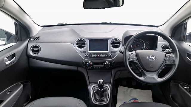 Hyundai I10 1.2 Premium SE Hatchback 5dr Petrol Manual Euro 6 (87 ps) Polar White