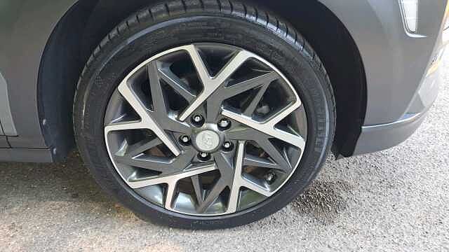 Hyundai KONA 1.6 h-GDi Premium SE SUV 5dr Petrol Hybrid DCT Euro 6 (s/s) (141 ps)