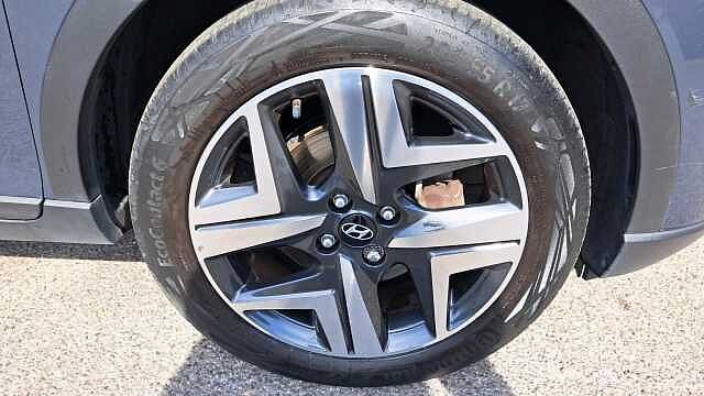Hyundai BAYON 1.0 T-GDi MHEV Premium SUV 5dr Petrol Hybrid Manual Euro 6 (s/s) (100 ps) Aurora Grey/Black Cloth