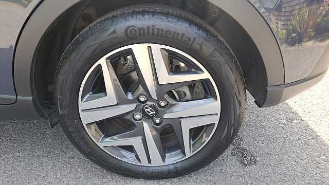 Hyundai BAYON 1.0 T-GDi MHEV Premium SUV 5dr Petrol Hybrid Manual Euro 6 (s/s) (100 ps) Aurora Grey/Black Cloth