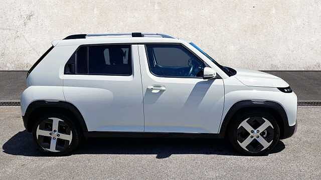 Hyundai INSTER Long Range 49kWh 02 SUV 5dr Electric Auto (115 ps) Natural Ivory